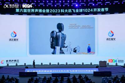 大模型驅(qū)動(dòng)具身智能機(jī)器人，成為科技領(lǐng)域新熱點(diǎn)