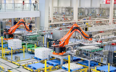 智能機(jī)器人的研發(fā) 未來已來，機(jī)遇與挑戰(zhàn)并存